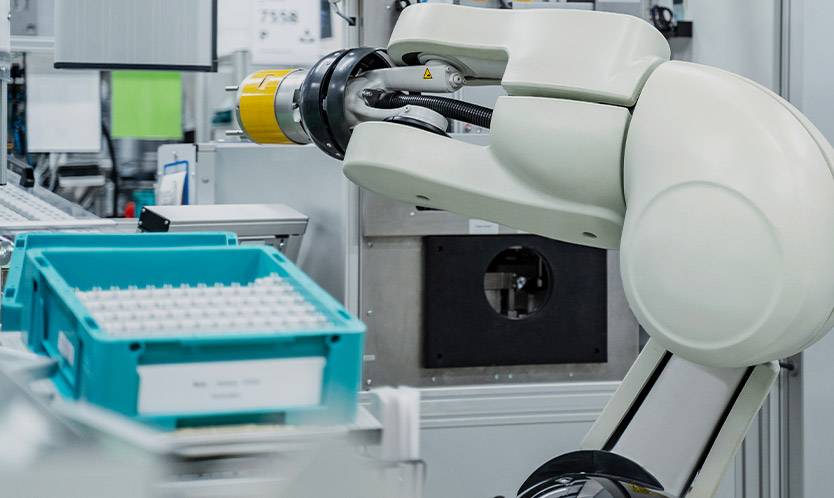 04/ Machinery Manufacturing Industry